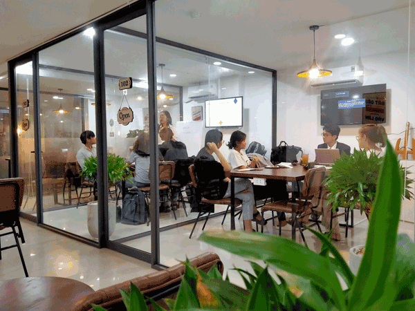 Sang quán cafe Ngay khu sinh viên quận Bình Thạnh
