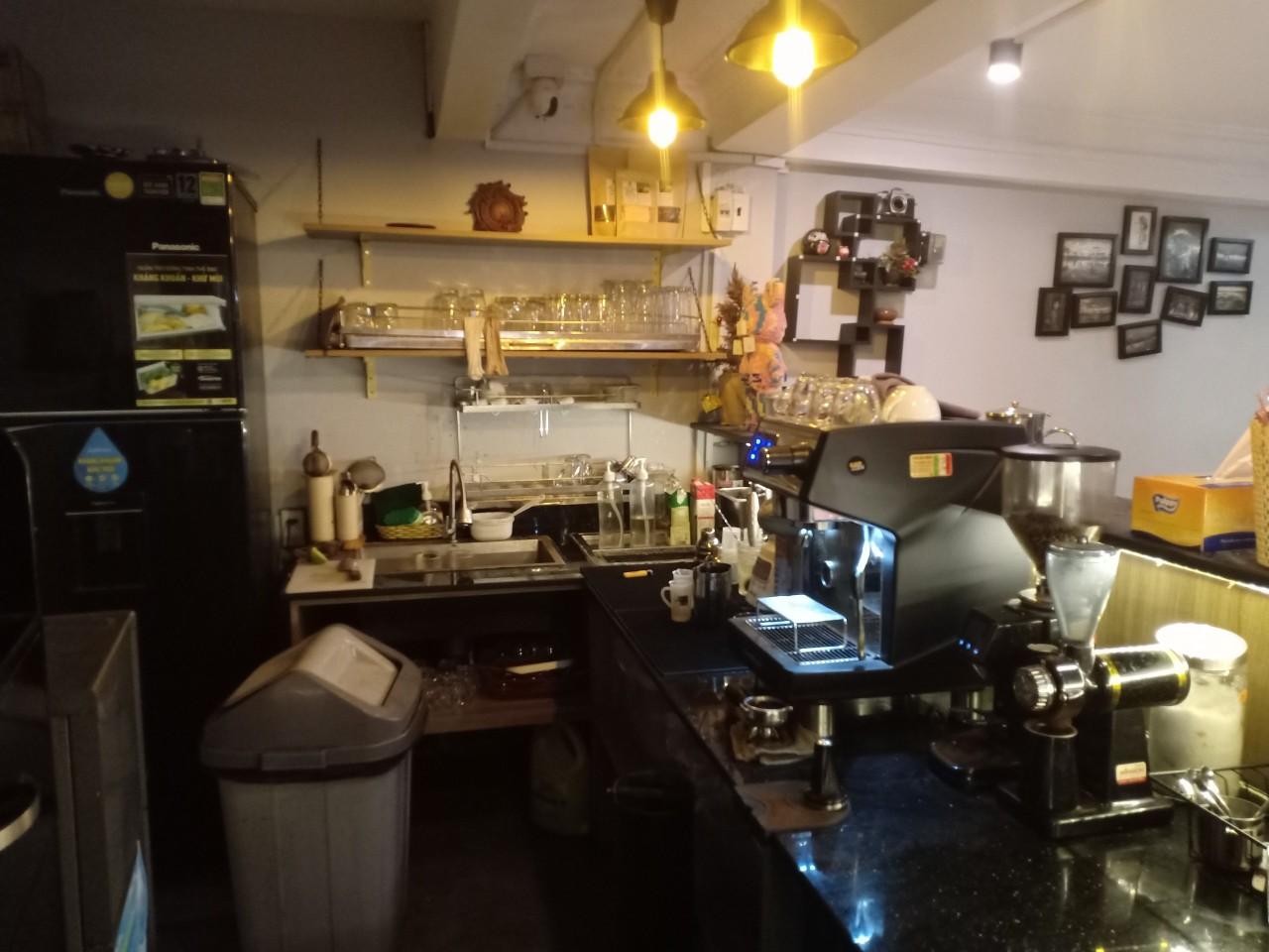 Sang quán cafe MB 1 TRỆT 1 LẦU Phạm Văn Đồng ngang 10 mét hơn