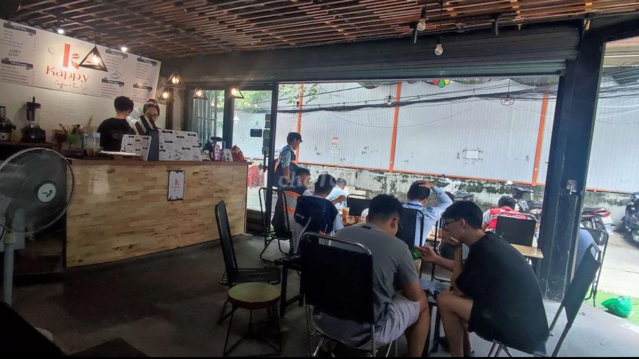 Sang quán Cafe Mặt Bằng Cổng Sau ĐH Văn Lang