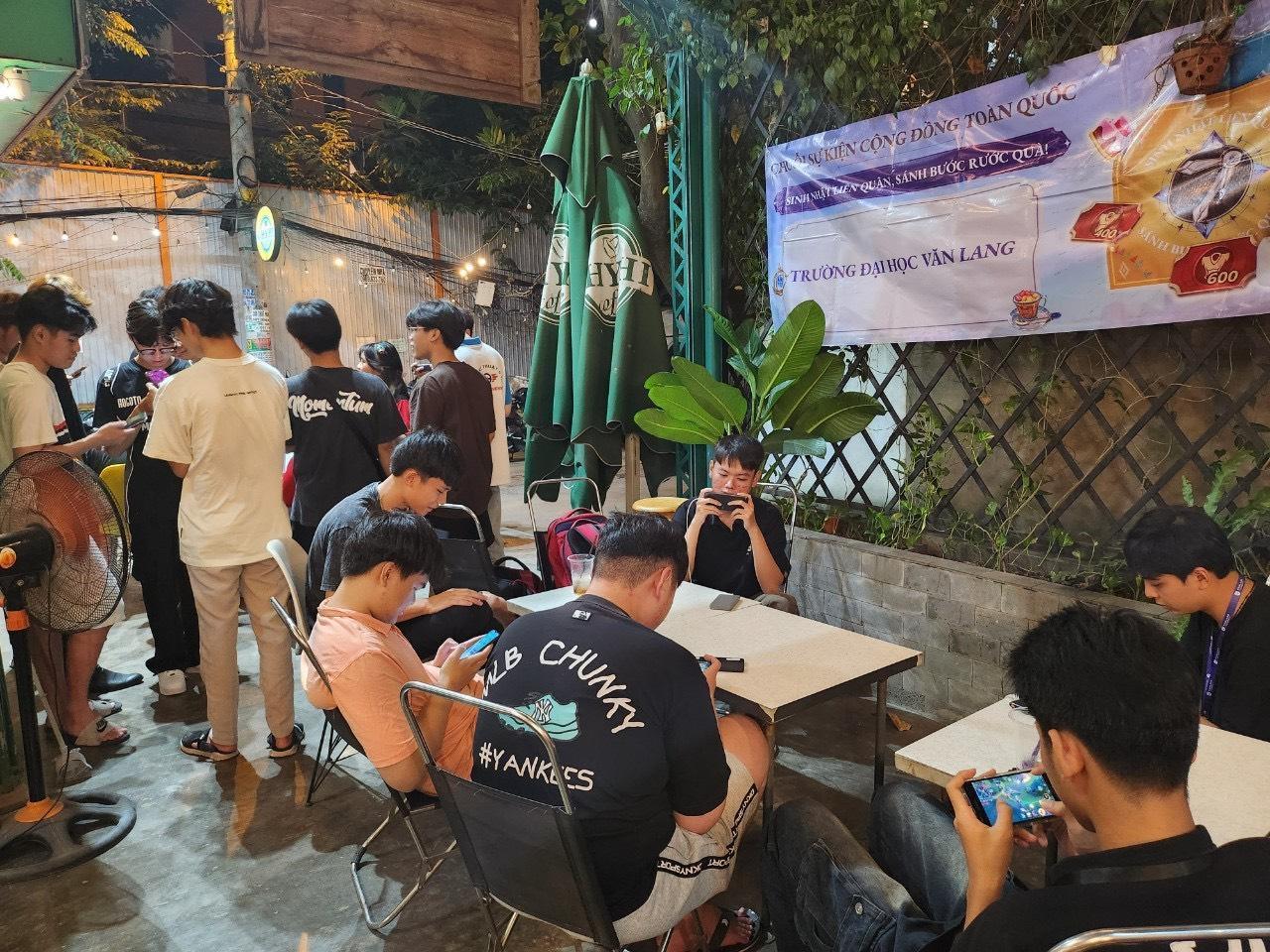 Sang quán cafe ngay Cổng ĐH Văn Lang CS3, Gò Vấp