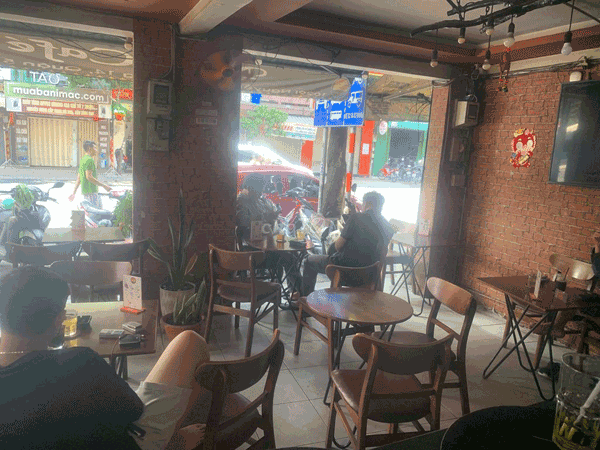 Sang mặt bằng quán kinh doanh cafe góc 2 MT Quận 5