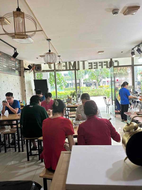 Sang quán cafe ăn uống tại Phường Phú Thuận, Quận 7