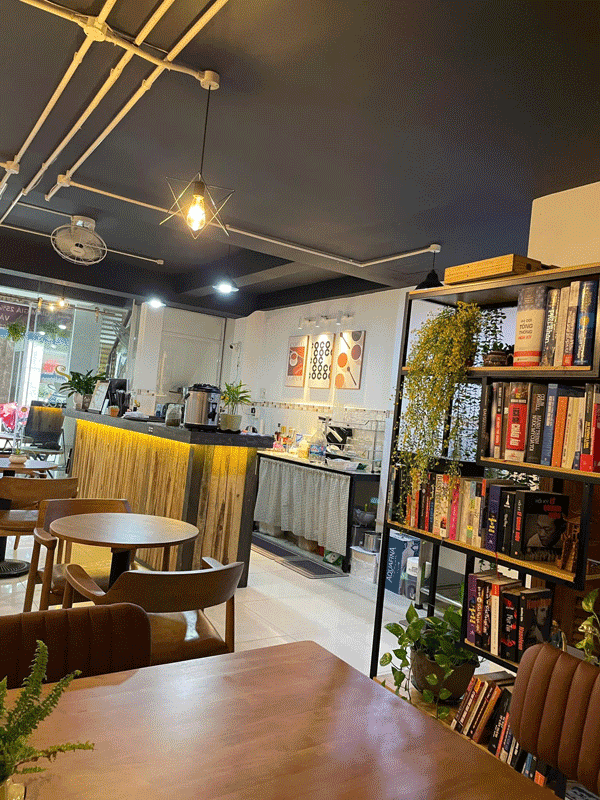 Sang quán cafe mới khai trương hơn 1 tháng ở đường Tân Hải, P.13, Q.Tân Bình