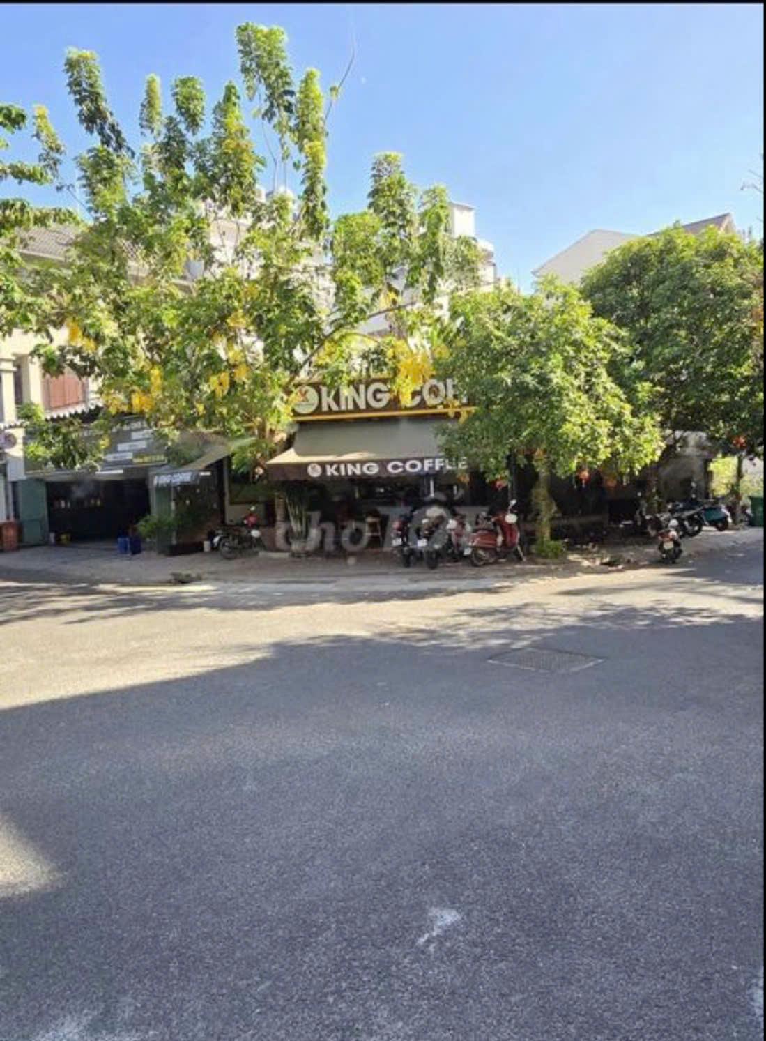 Sang nhượng MB kinh doanh cafe và chăm sóc xe tại Quận 2