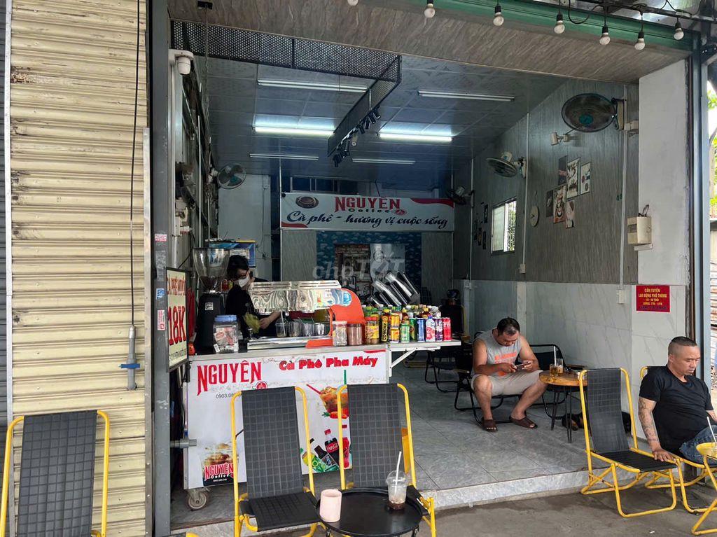 Sang nhượng quán cafe pha máy vị trí đẹp tại Hóc Môn