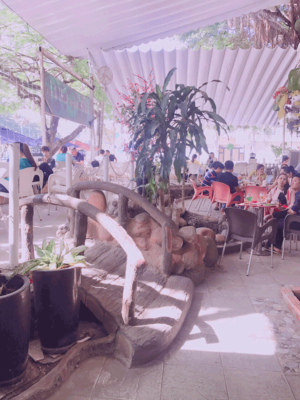 Sng quán cafe sân vườn máy lạnh Phương My, Q. Bình Tân
