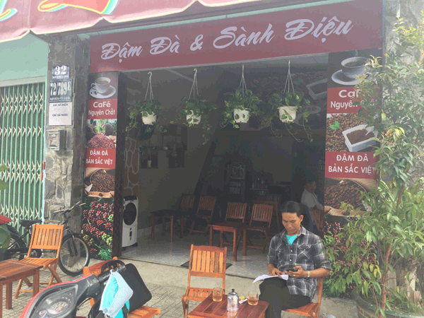 Cần sang gấp quán café 2 mặt tiền giá rẻ, đường Nguyễn Văn Dung, P. 6, Q. Gò Vấp.
