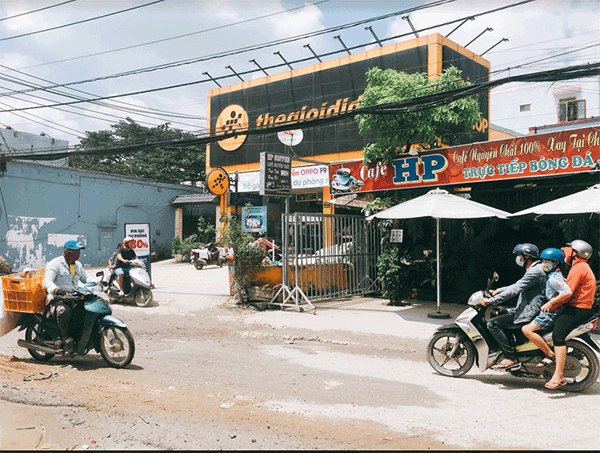 Sang Gấp Cafe Ghế Gỗ  MT Phạm Văn Sáng , Bình Chánh