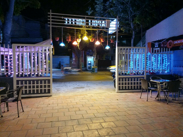 Sang gấp Cafe Máy lạnh quận Tân Phú