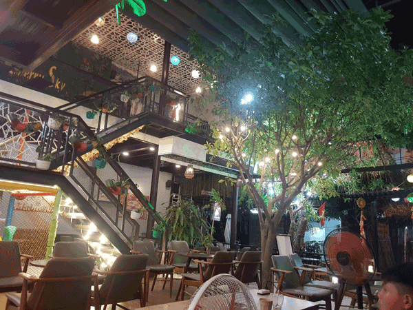 Sang lại 2 đến 3  quán cafe đã hoạt động 3-4 năm, tại Nha Trang