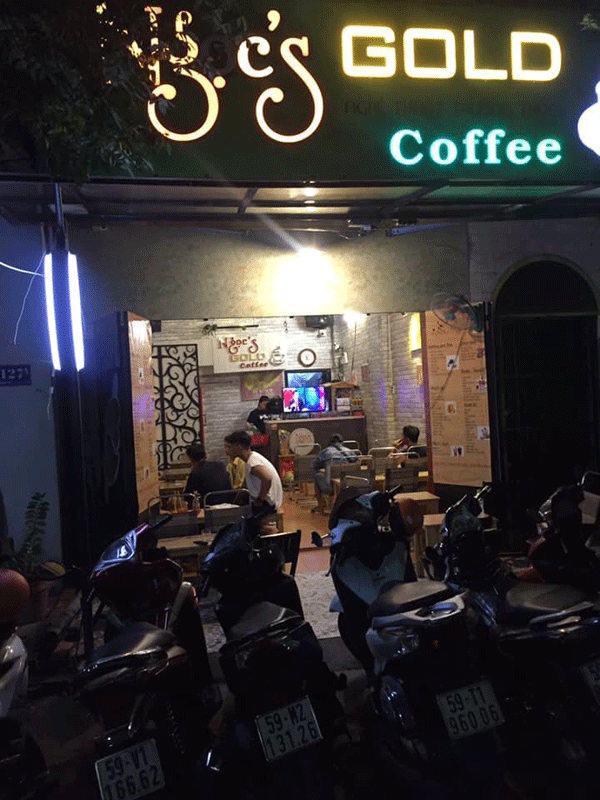 sang-nhuong-gap-quan-cafe-com-vp-khu-k300-48406.gif