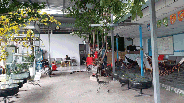 Sang quán cafe + sân bóng Huyện Bình Chánh