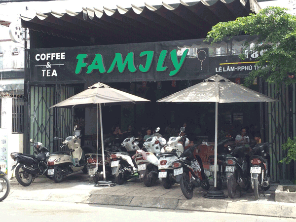 Sang quán cafe 10 x 30m quận Tân Phú
