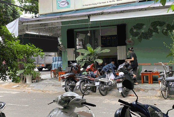 Sang quán cafe 2 góc mặt tiền Tân Phú