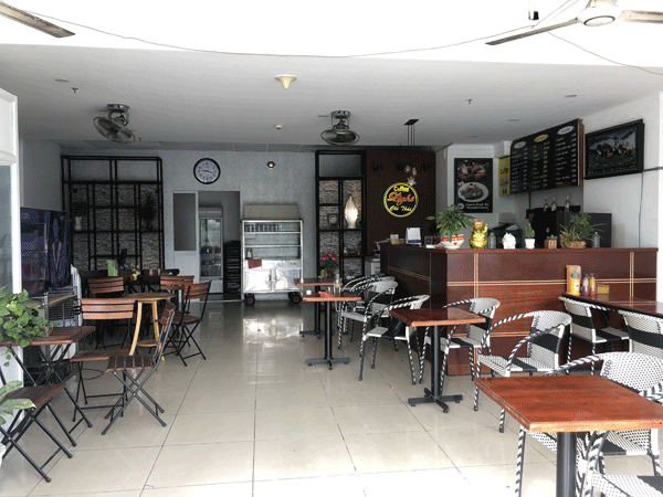 sang-quan-cafe-com-van-phong-goc-chung-cu-greenhill-62590.gif