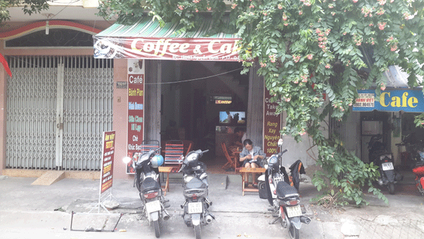 sang-quan-cafe-do-an-vat-banh-au-q-go-vap-75925.gif