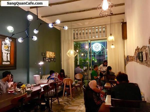 Sang quán cafe đường Đồng Khởi