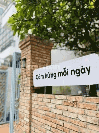 Sang quán cafe đường lớn gần 5 trường đại học, Bình Thạnh