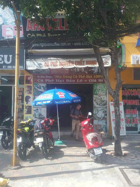 Sang quán cafe đường Nguyễn Văn Lượng