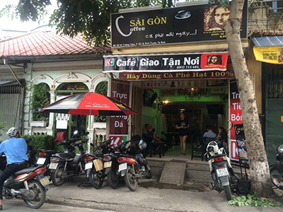 Sang Quán Cafe Ghế Gỗ Bóng Đá Quận Bình Thạnh