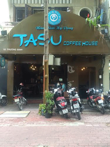 Sang Quán Cafe Ghế Gỗ Trung Tâm Quận 1
