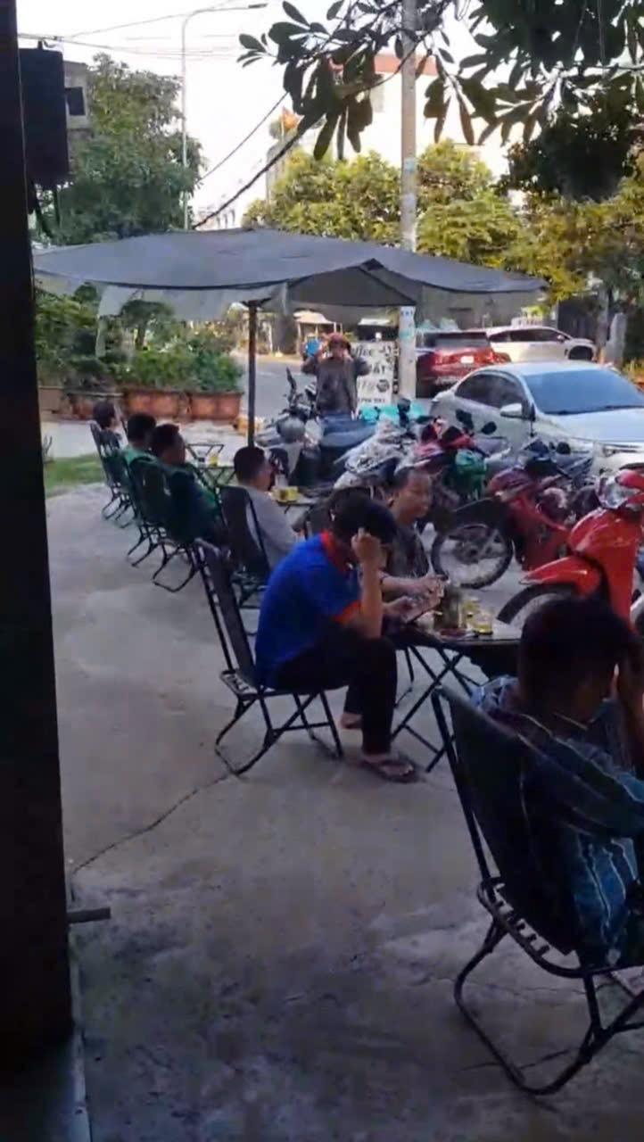 Sang quán cafe khu vực Tân Tạo, Bình Tân