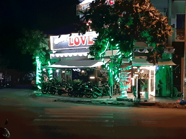 Sang quán Cafe LOVE kinh doanh căn GỐC 200m2