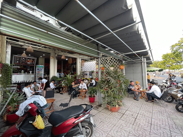 Sang quán cafe MT Phạm Văn Đồng, Thủ Đức