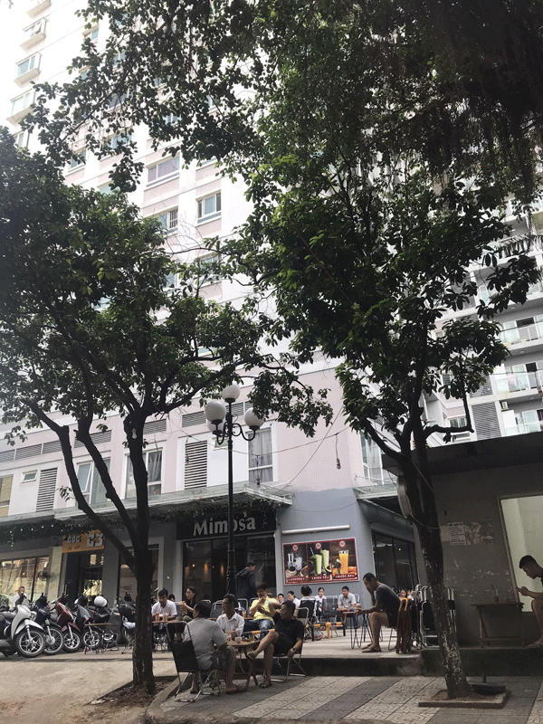 Sang quán cafe ở 5A đường C3 phường 13 Tân Bình