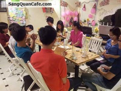 Sang quán cafe Quán cafe sách & Boardgame ngay ngã tư Hàng Xan