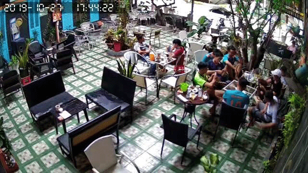 Sang quán cafe sân vườn 111A Lê Đình thám, Tân Phú