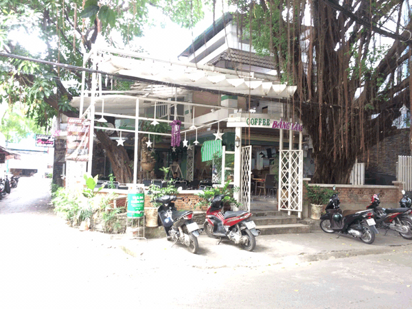 Sang quán cafe sân vườn góc 2 mặt tiền Quận Tân Phú