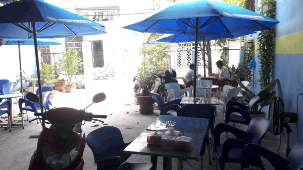 Sang quán cafe sân vườn giá thuê cực rẻ Quang Trung Q. Gò Vấp.