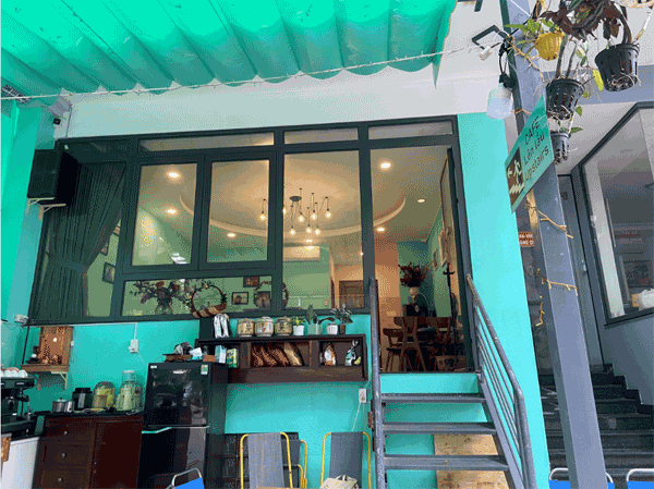 Sang Quán Cafe vỉa hè dài 12m Quận 7