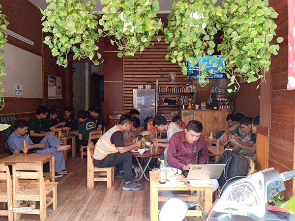 Sang Quán Cafe Khu VP ETown , 70 Tân Hải, F.13 , Tân Bình