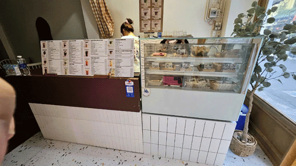 Sang nhượng quán cafe kinh doanh được 3 năm Tại Quận 1