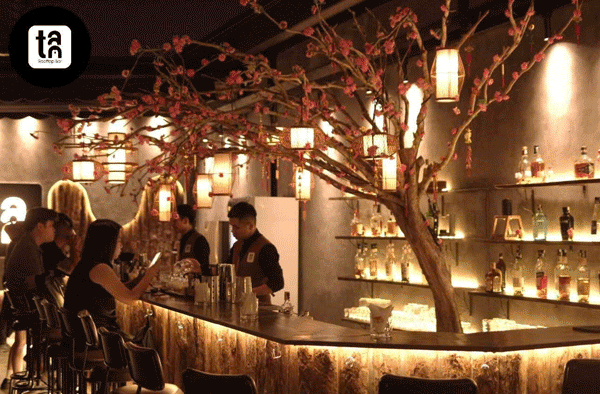 sang nhượng Quán Rooftop, Bar