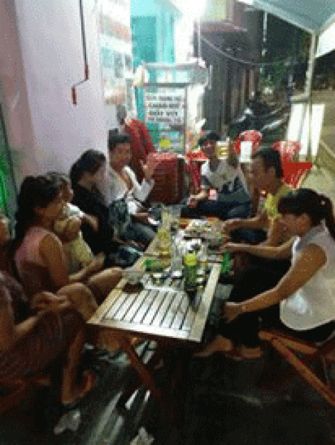 Sang quán cafe mặt tiền Kênh Tân Hóa
