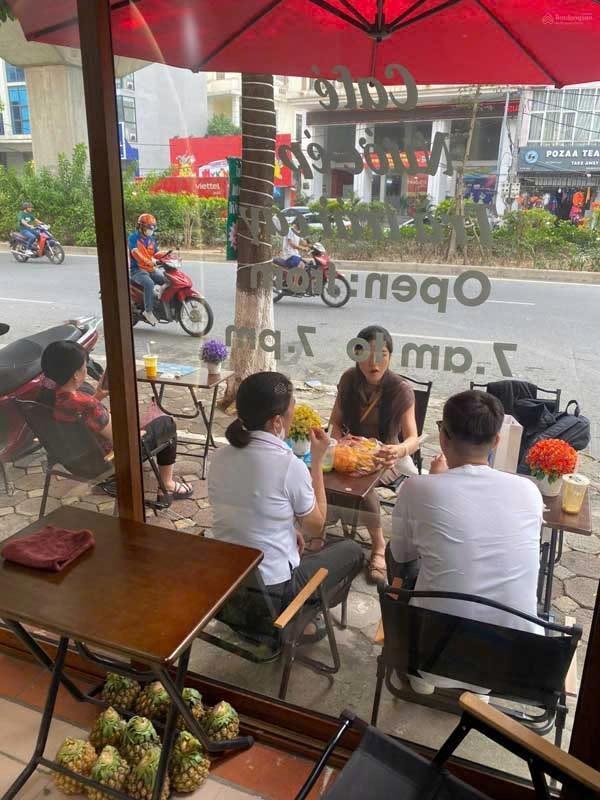 Sang nhượng quán cafe Đống Đa, Hà Nội