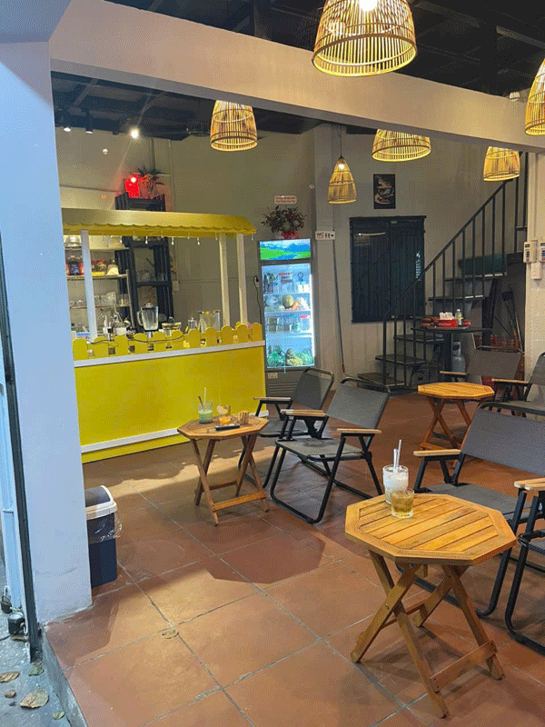 Sang quán cafe khu vực sầm uất tại Quận Bình Thạnh