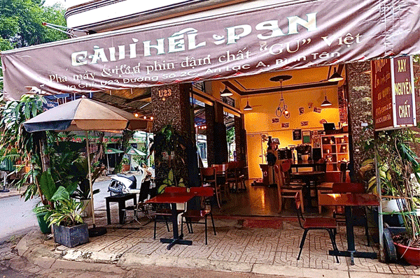 sang quán cà phê góc hai mặt tiền đường chính