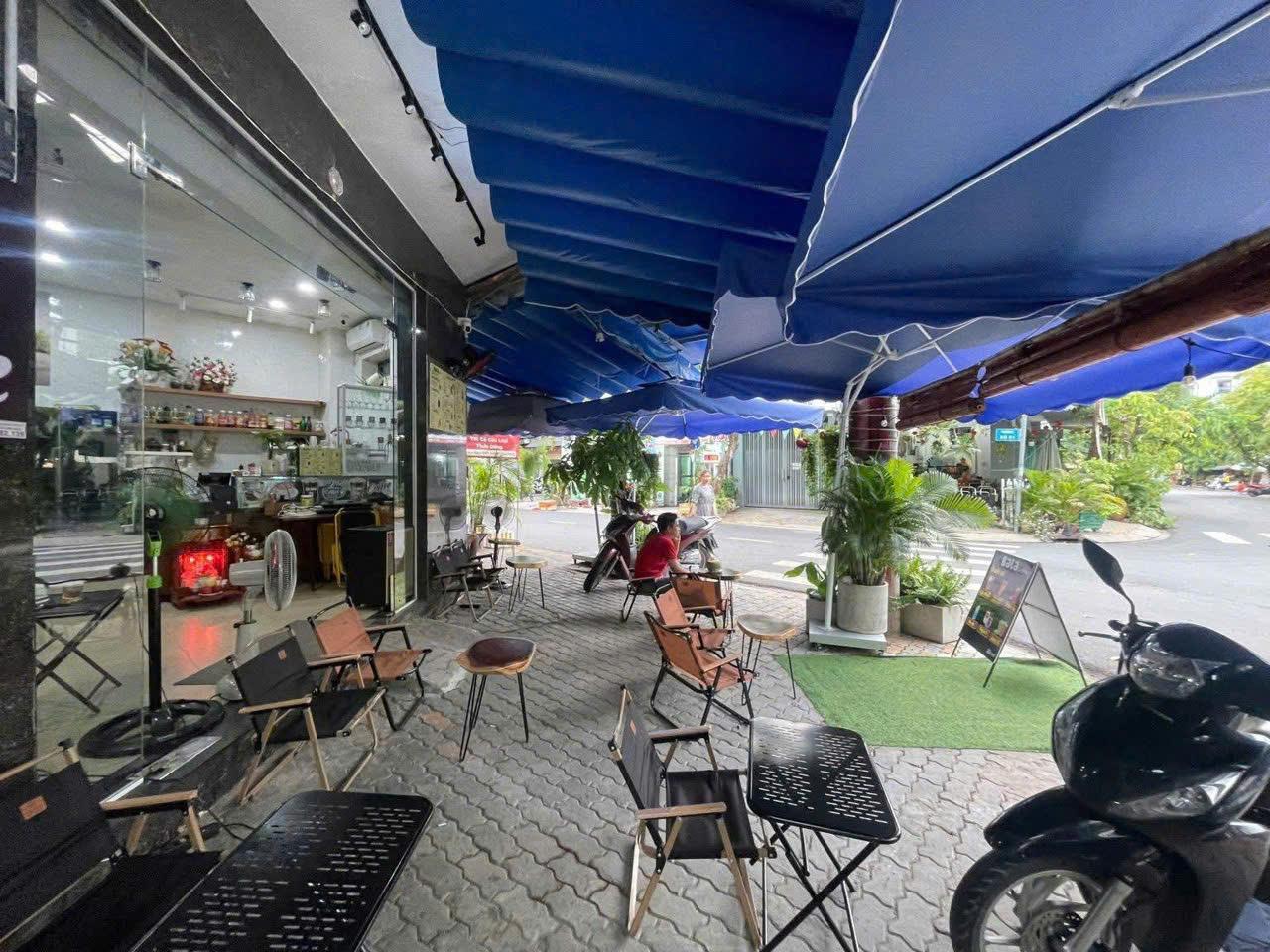 Sang lại quán cafe đang hoạt động bình thường