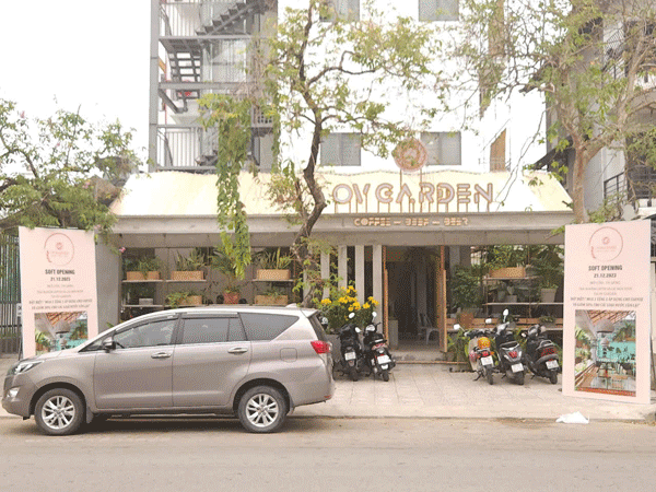 SANG NHƯỢNG QUÁN CAFE ĐANG HOẠT ĐỘNG ỔN ĐỊNH – FULL NỘI THẤT – VỊ TRÍ ĐẸP TẠI TP. THỦ ĐỨC