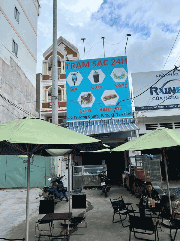 Sang Quán Cafe - Cơm Trưa Văn Phòng Vả Dãy Trọ .Khu Vực Tân Phú - TP.HCM