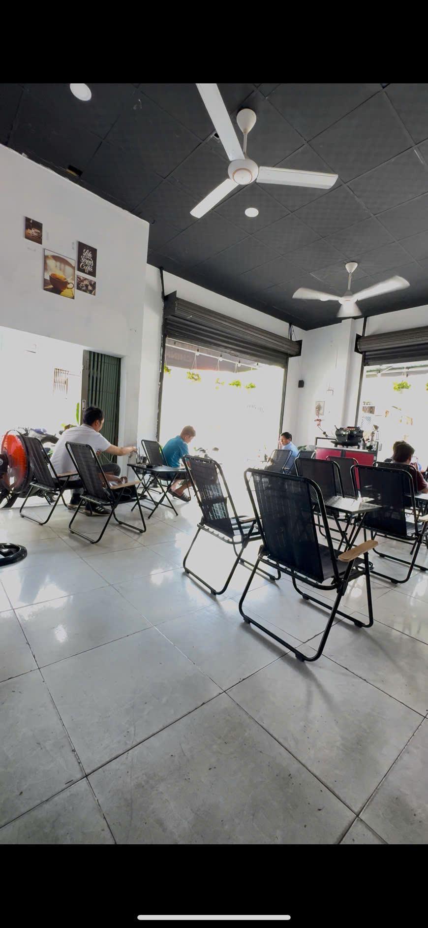 CHÍNH CHỦ CẦN SANG NHƯỢNG QUÁN CAFE GÓC 2 MẶT TIỀN TẠI TÂN PHÚ