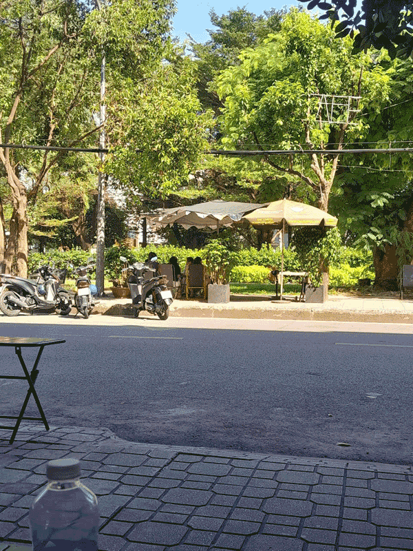 Sang quán cafe võng tại Quận Tân Phú.