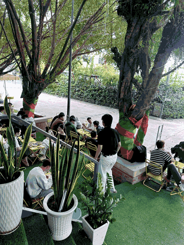Cần sang nhượng lại quầy Nước Ép – Cafe – Sinh Tố