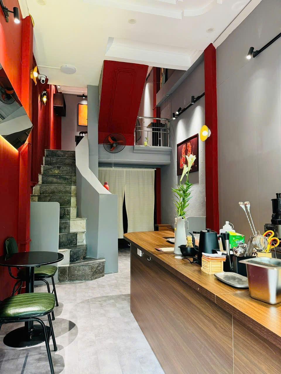 SANG QUÁN CAFE KHU VỰC BA ĐÌNH - HÀ NỘI