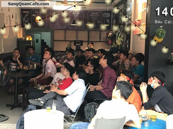 Sang gấp quán cafe đông khách khu Bàu cát