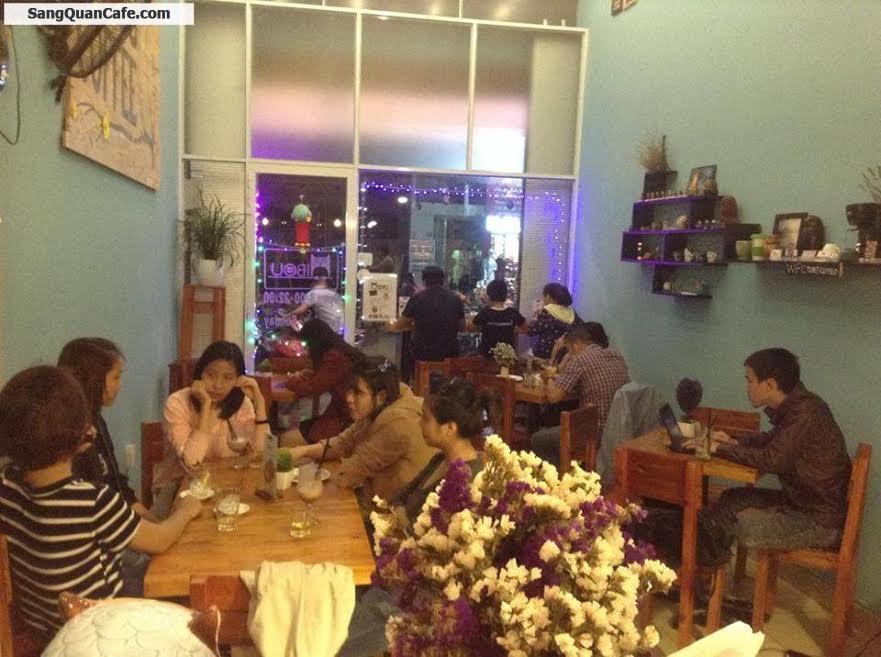 Sang gấp quán cafe bánh ngọt Pháp